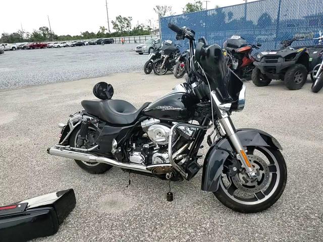 2012 Harley-Davidson Flhx Street Glide VIN: 1HD1KBM11CB607285 Lot: 62708855