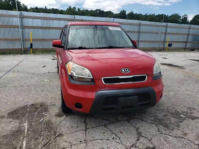 2011 Kia Soul + VIN: KNDJT2A27B7273809 Lot: 62750135