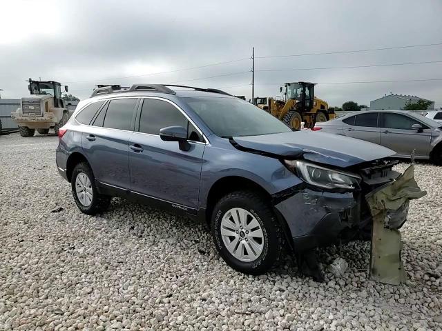 2018 Subaru Outback 2.5I Premium VIN: 4S4BSAFC9J3232439 Lot: 62261025