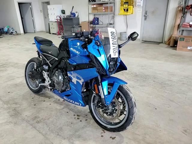 2024 Suzuki Gsx800 F VIN: JS1EM13BXR7103096 Lot: 60970765