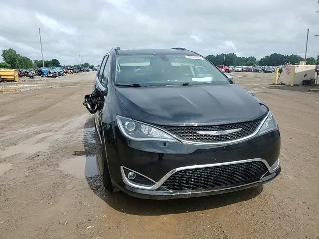 2018 Chrysler Pacifica Limited VIN: 2C4RC1GG2JR353046 Lot: 60729525