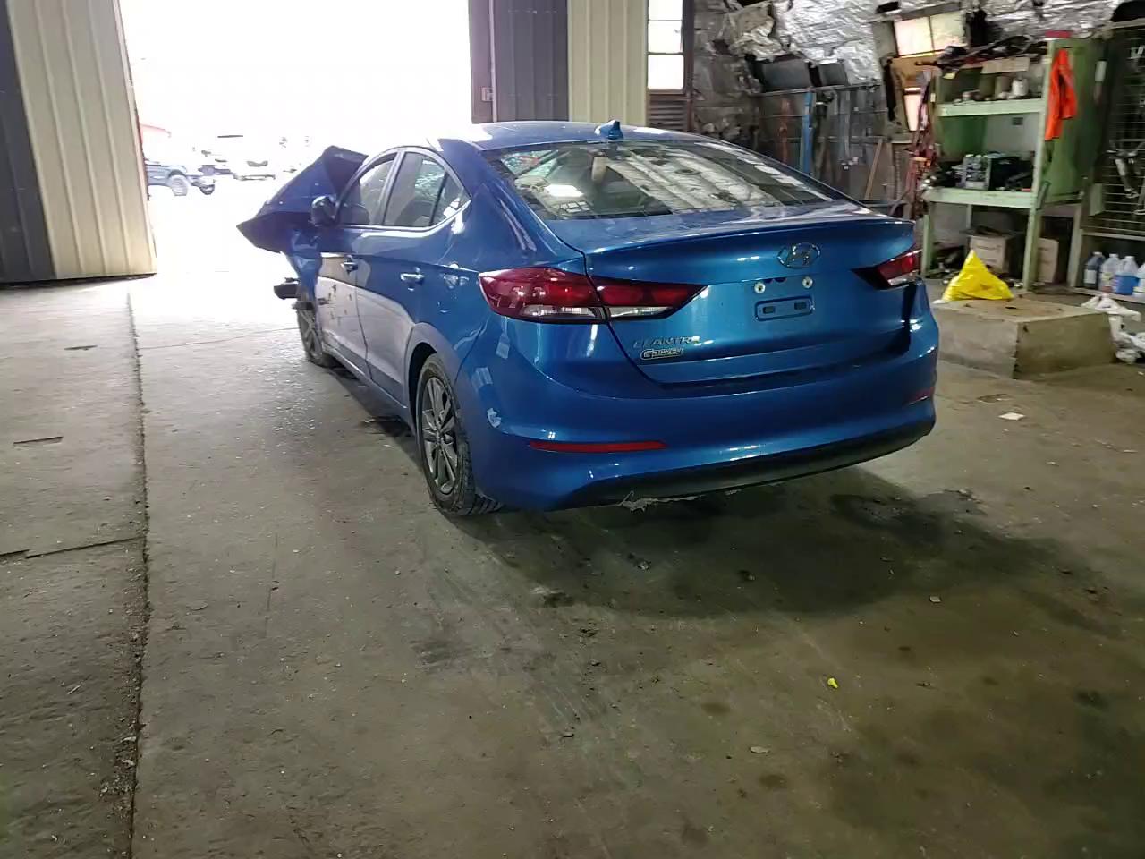 Фото: 5NPD84LF9HH185584