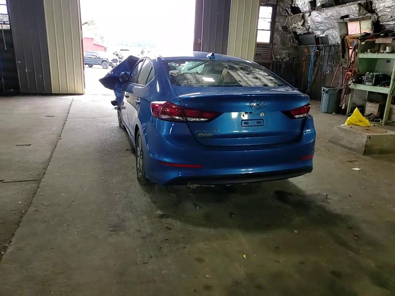 Фото: 5NPD84LF9HH185584