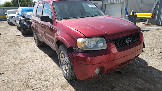 2005 Ford Escape Limited VIN: 1FMCU94135KB03560 Lot: 62597925