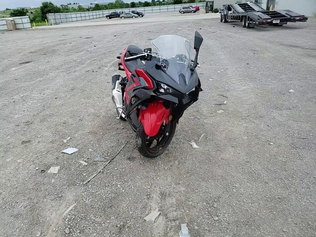 2025 Kawasaki Ex500 A VIN: ML5EXGJ11SDA61836 Lot: 60075645