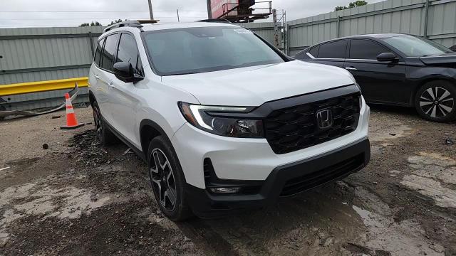 2022 Honda Passport Elite VIN: 5FNYF8H06NB006902 Lot: 60640315