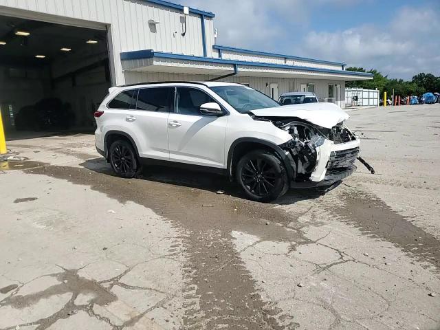 2019 Toyota Highlander Se VIN: 5TDJZRFH0KS625378 Lot: 62521445