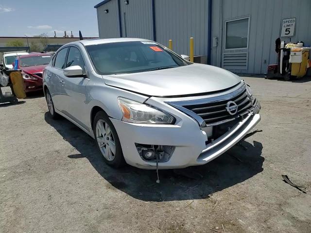 2014 Nissan Altima 2.5 VIN: 1N4AL3AP8EN220947 Lot: 62196965