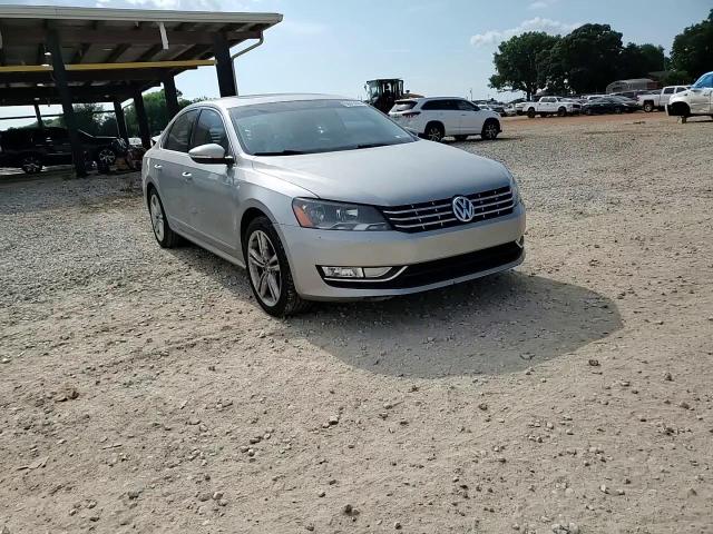 2012 Volkswagen Passat Sel VIN: 1VWCN7A37CC045324 Lot: 62823805