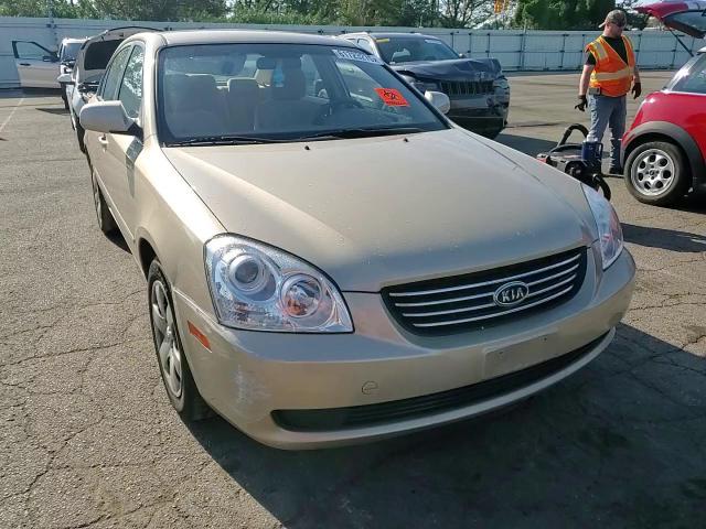 2008 Kia Optima Lx VIN: KNAGE123985211979 Lot: 61723275