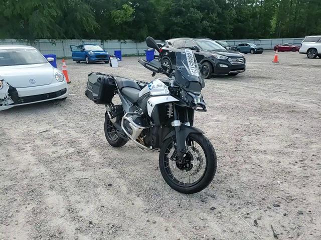 2024 BMW R 1300 Gs VIN: WB10M230XR6J12453 Lot: 60605175