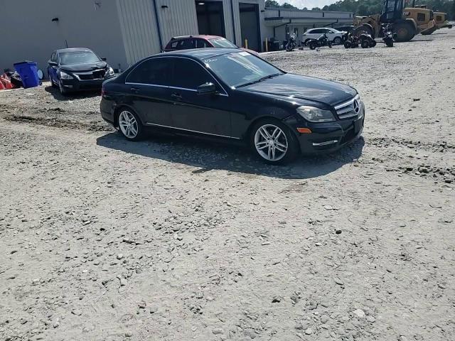 2012 Mercedes-Benz C 300 4Matic VIN: WDDGF8BB1CR195414 Lot: 61938805