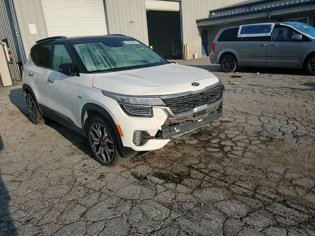2021 Kia Seltos Sx VIN: KNDETCA23M7213973 Lot: 62066095