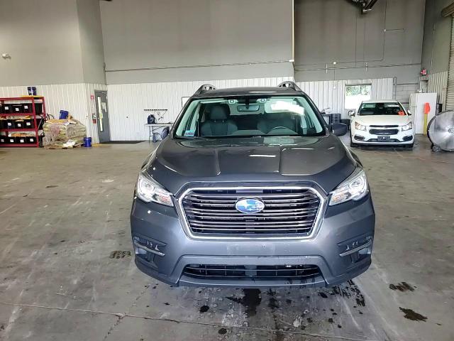 2021 Subaru Ascent Premium VIN: 4S4WMAFD4M3441077 Lot: 61640385