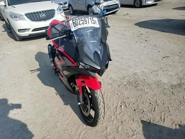 2025 Kawasaki Ex500 A VIN: ML5EXGJ10SDA61634 Lot: 60259715