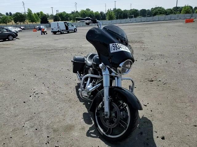 2014 Harley-Davidson Flhx Street Glide VIN: 1HD1KBM19EB619722 Lot: 59341725