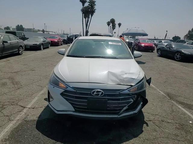 2019 Hyundai Elantra Se VIN: 5NPD74LF9KH453110 Lot: 61613405