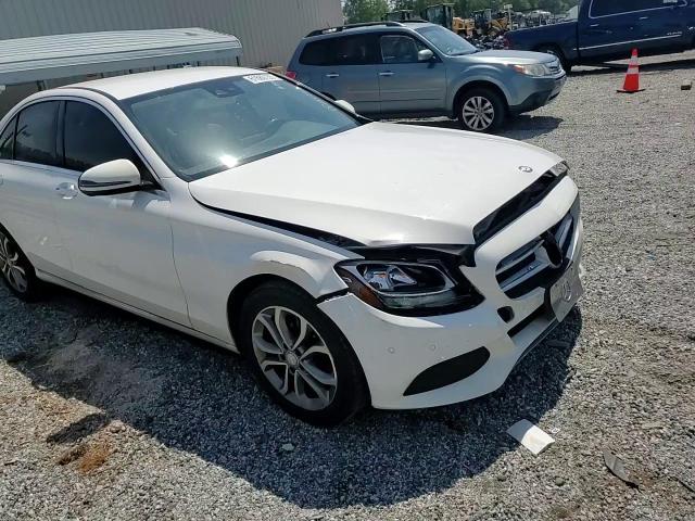 2016 Mercedes-Benz C 300 4Matic VIN: 55SWF4KB4GU152887 Lot: 61680135
