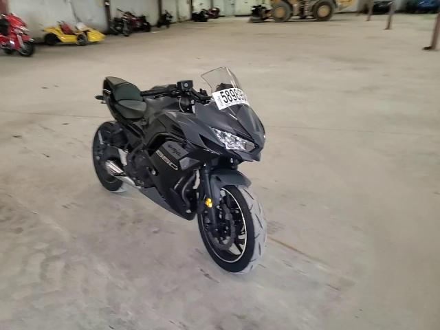 2024 Kawasaki Ex650 R VIN: ML5EXER19RDAD5029 Lot: 58989545