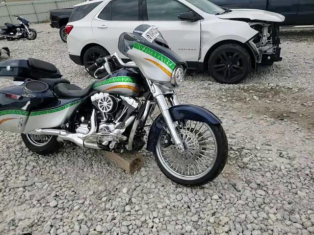 2014 Harley-Davidson Flhx Street Glide VIN: 1HD1KBM17EB701545 Lot: 61048135