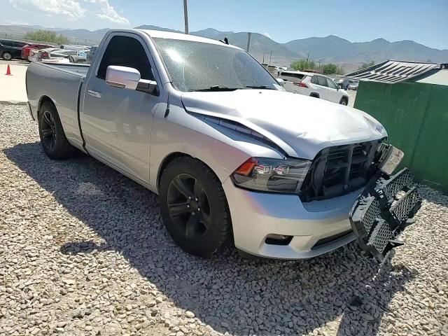 2017 Ram 1500 Sport VIN: 3C6JR6CT0HG686929 Lot: 59705605