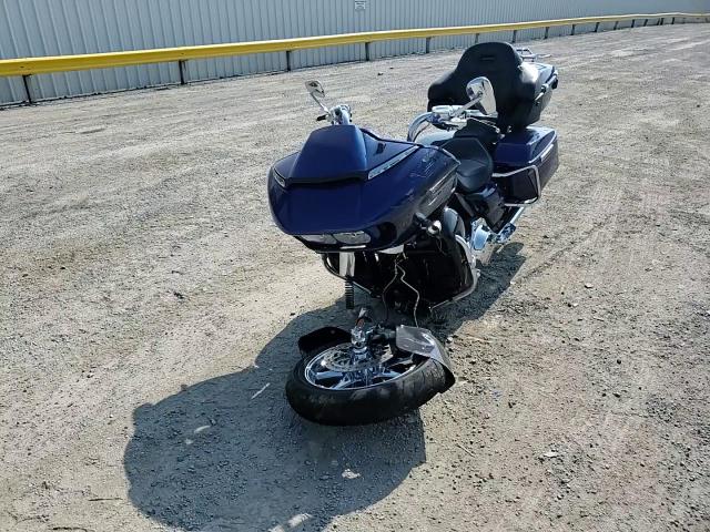 2015 Harley-Davidson Fltruse Cvo Road Glide VIN: 1HD1TAN35FB961970 Lot: 62649775
