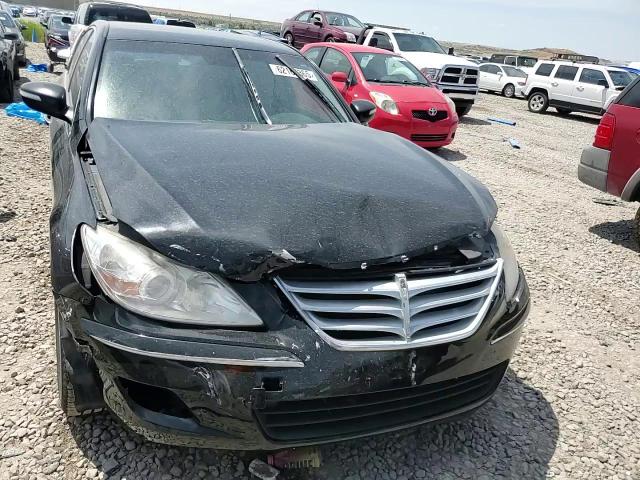 2011 Hyundai Genesis 3.8L VIN: KMHGC4DE8BU117514 Lot: 62162365