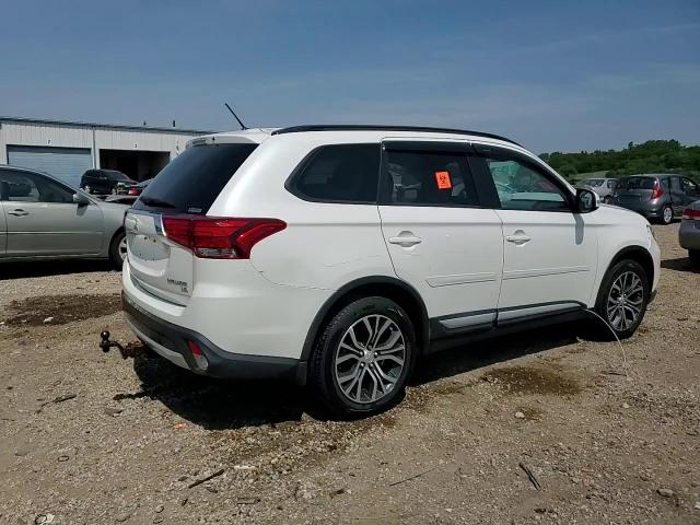 2016 Mitsubishi Outlander Se VIN: JA4AZ3A38GZ007847 Lot: 60921205