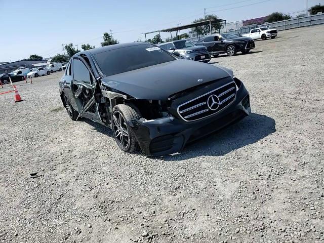 2019 Mercedes-Benz E 300 VIN: WDDZF4JB2KA611308 Lot: 62655895