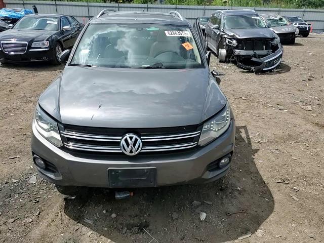 2013 Volkswagen Tiguan S VIN: WVGAV3AXXDW612806 Lot: 62863975