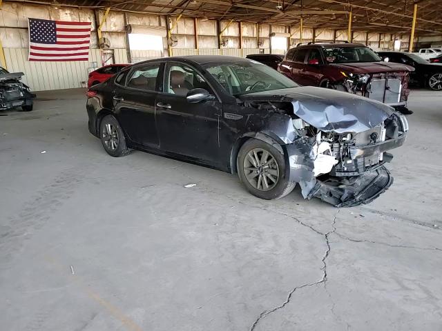 2017 Kia Optima Lx VIN: 5XXGT4L13HG142113 Lot: 62197485