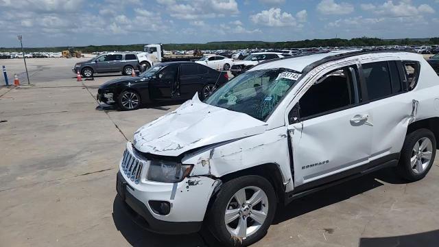 2016 Jeep Compass Sport VIN: 1C4NJCBA8GD569160 Lot: 61637145