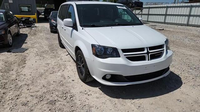 2017 Dodge Grand Caravan Gt VIN: 2C4RDGEGXHR828326 Lot: 61840025