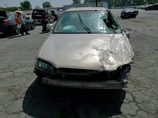 2000 Honda Accord Se VIN: 1HGCG6699YA114779 Lot: 61783655