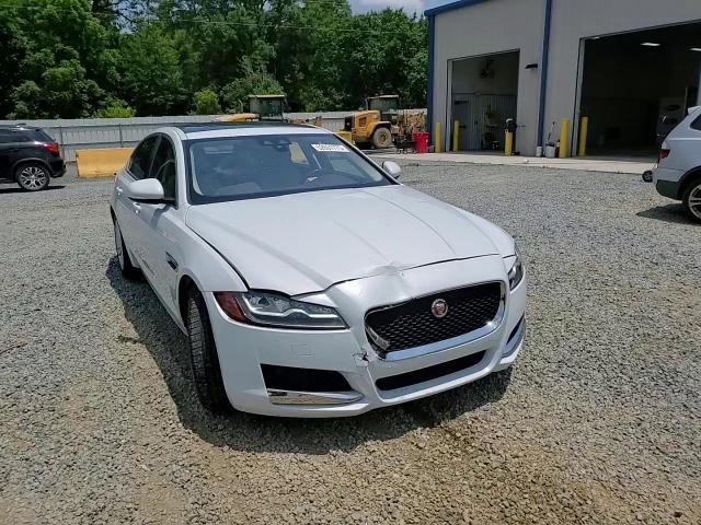 2016 Jaguar Xf Premium VIN: SAJBD4BV0GCY09358 Lot: 62631775