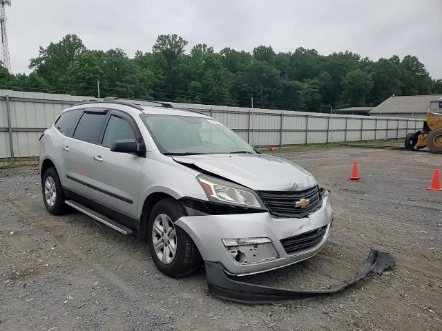 2016 Chevrolet Traverse Ls VIN: 1GNKVFED1GJ240985 Lot: 62743605