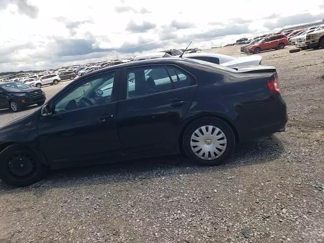 2008 Volkswagen Jetta S VIN: 3VWJM71K88M169321 Lot: 61863705