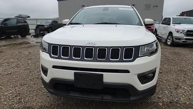 2018 Jeep Compass Latitude VIN: 3C4NJDBB2JT180742 Lot: 62355465
