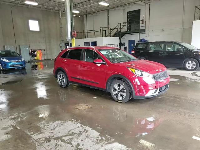 2017 Kia Niro Fe VIN: KNDCB3LC6H5104585 Lot: 61608745