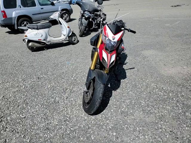 2018 Ducati Hypermotard 939 VIN: ZDM1YBJS8JB013422 Lot: 59144835