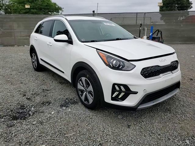 2022 Kia Niro Lx VIN: KNDCB3LC7N5511049 Lot: 59714665