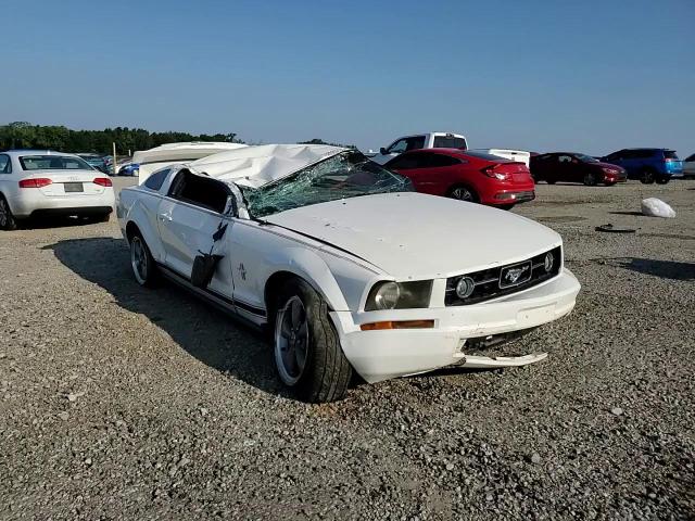 2006 Ford Mustang VIN: 1ZVFT80NX65180060 Lot: 62025735