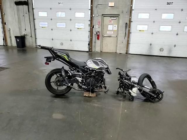 2021 Kawasaki Ex400 VIN: JKAEXKG1XMDAD1842 Lot: 59126175