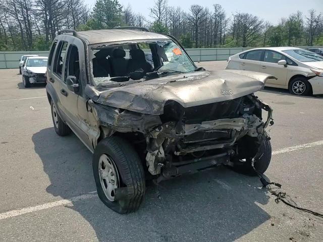 2004 Jeep Liberty Sport VIN: 1J4GL48K34W314662 Lot: 61650595