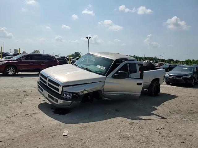 1999 Dodge Ram 2500 VIN: 3B7KF2362XG182518 Lot: 62145055