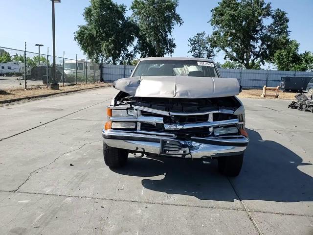 2000 Chevrolet Gmt-400 K2500 VIN: 1GCGK29J0YF428515 Lot: 60814505