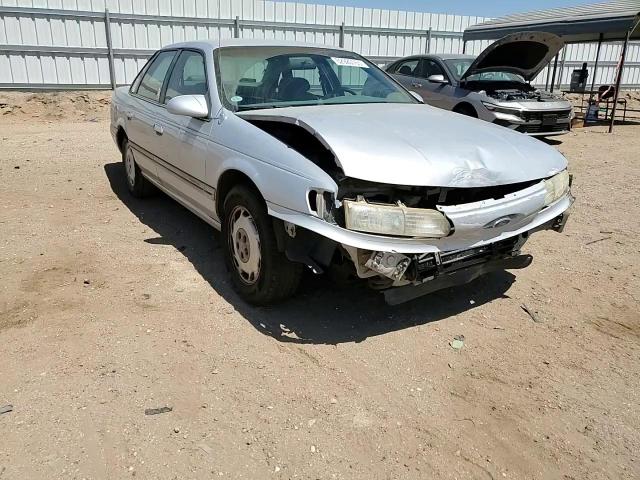 1995 Ford Taurus Gl VIN: 1FALP52U0SG152415 Lot: 62920765