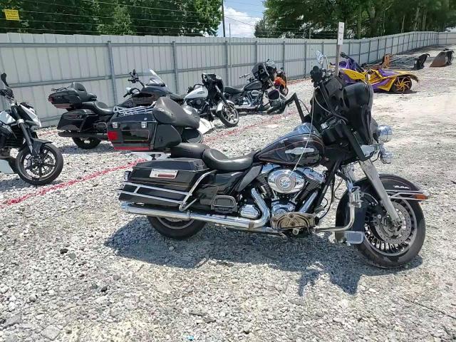 2009 Harley-Davidson Flhtcu VIN: 1HD1FL4189Y689435 Lot: 61838805