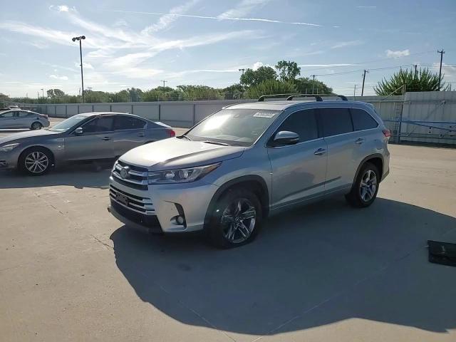 2017 Toyota Highlander Limited VIN: 5TDYZRFH8HS230453 Lot: 62882895
