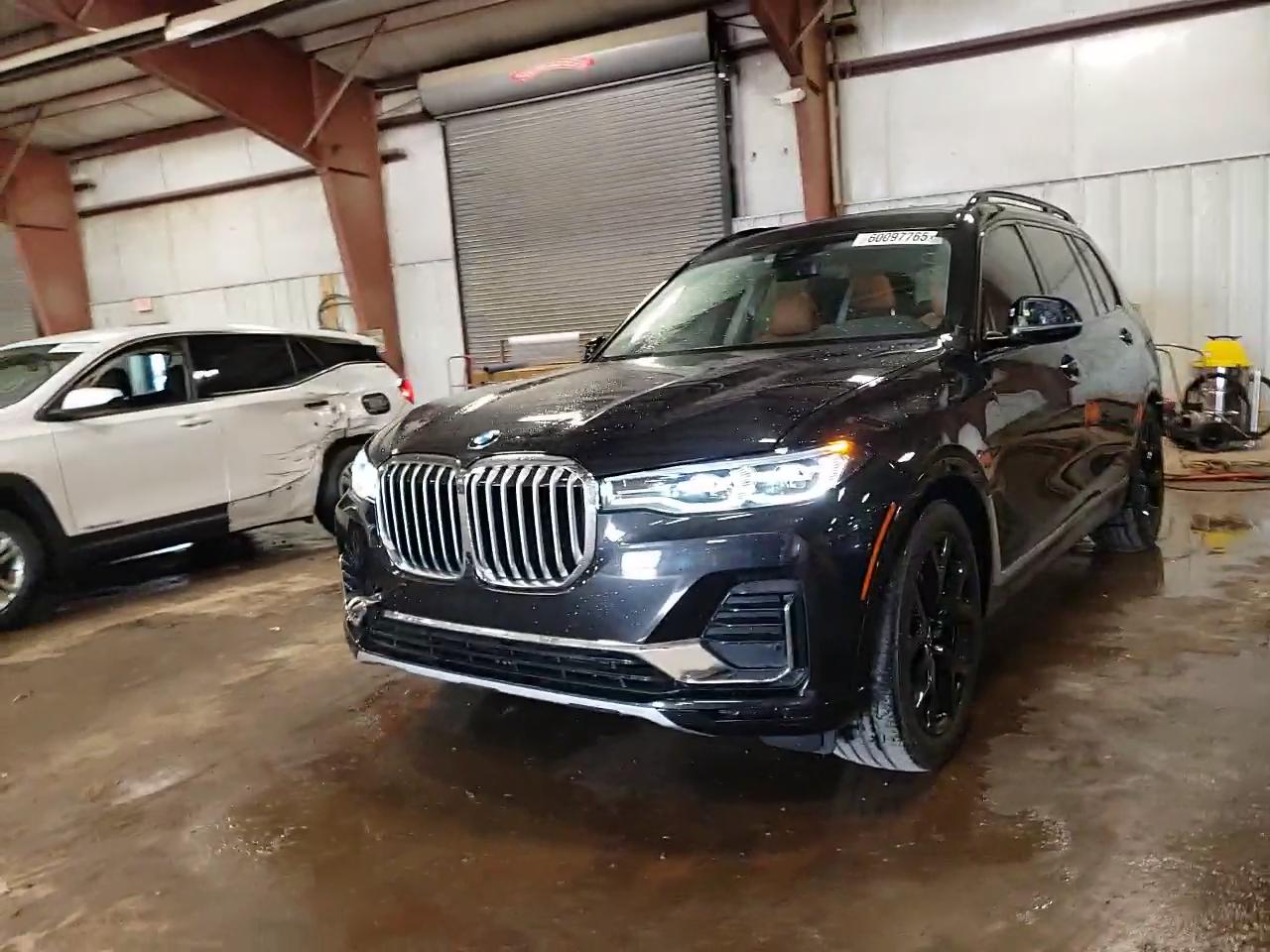 Фото: 5UXCW2C02N9L06010